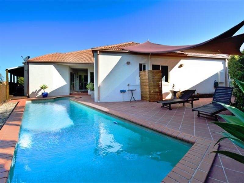 3 Acton Drive, Varsity Lakes QLD 4227