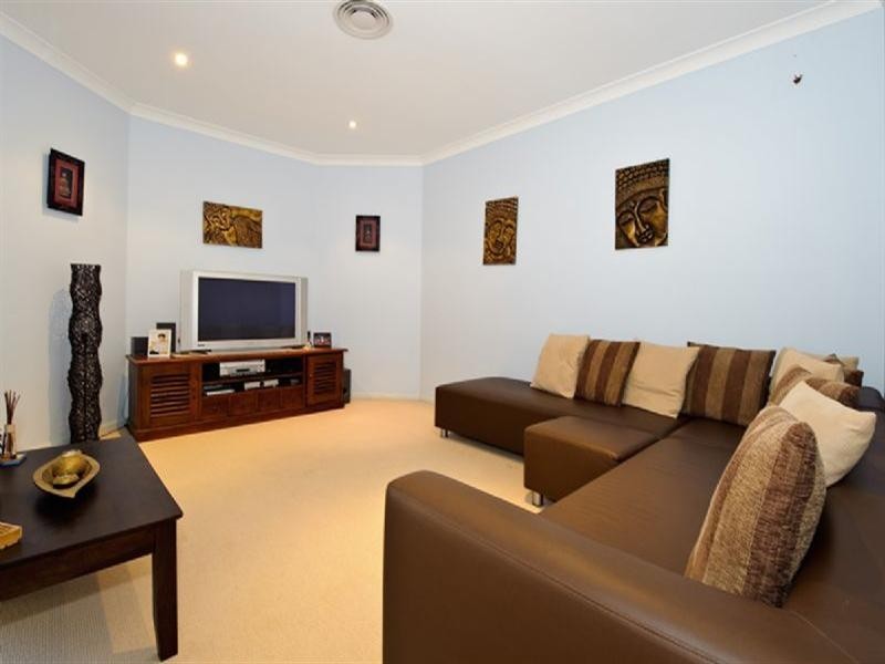 3 Acton Drive, Varsity Lakes QLD 4227