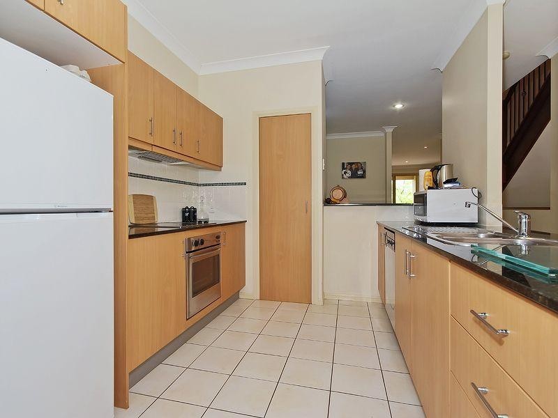 3/10 Glasshouse Drive, Varsity Lakes QLD 4227