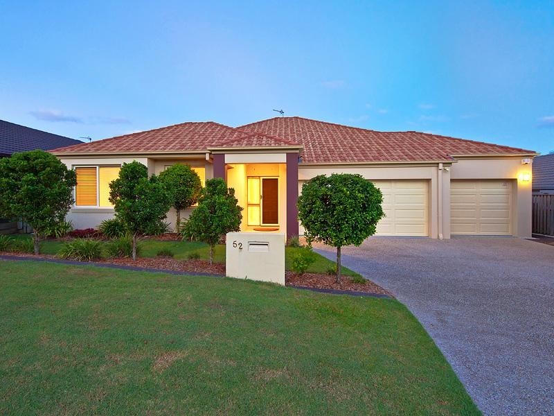 52 Bayswater Avenue, Varsity Lakes QLD 4227