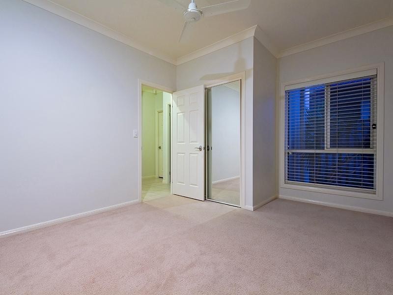 52 Bayswater Avenue, Varsity Lakes QLD 4227