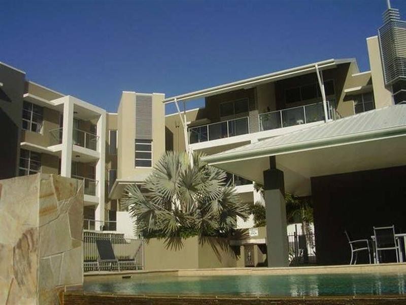 9/253 Varsity Parade, Varsity Lakes QLD 4227