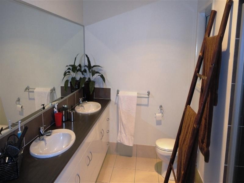 22 Everstar Street, Reedy Creek QLD 4227