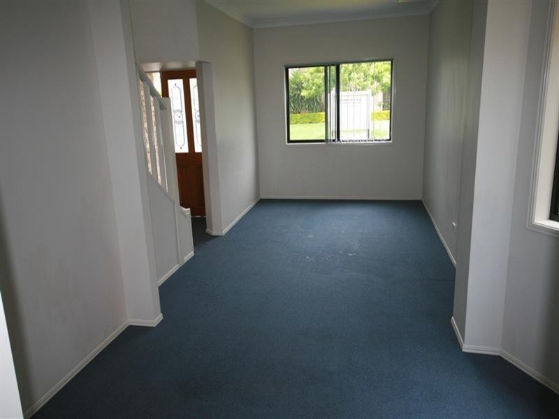 5 Andorra Place, Varsity Lakes QLD 4227