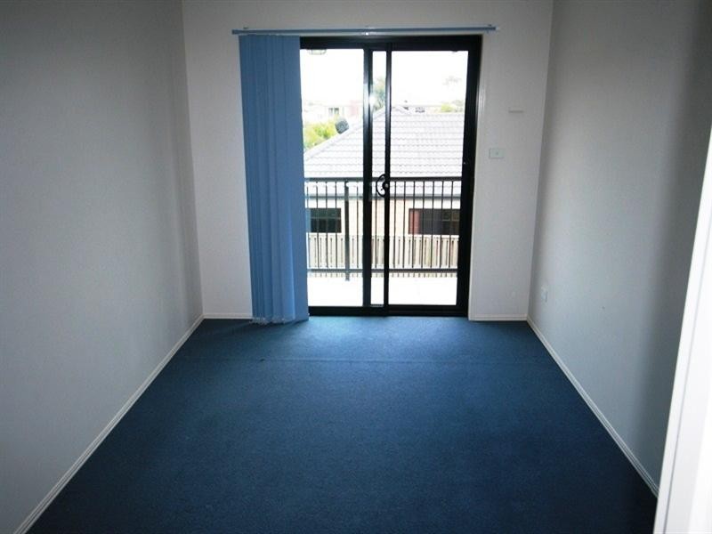 5 Andorra Place, Varsity Lakes QLD 4227