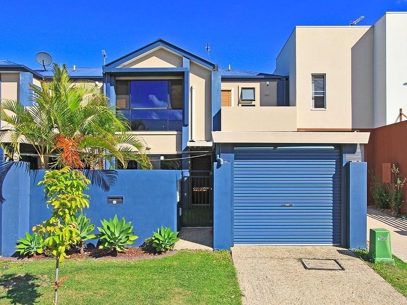 122 Varsity Parade, Varsity Lakes QLD 4227