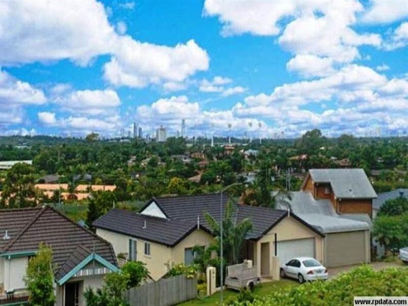 3/7-9 Tara Terrace, Carrara QLD 4211