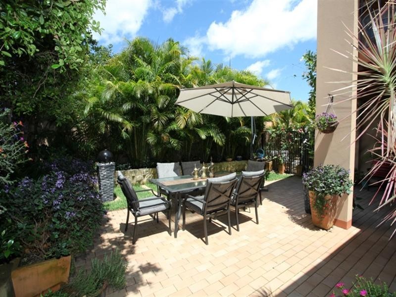 22/117 Palm Meadows Drive, Carrara QLD 4211