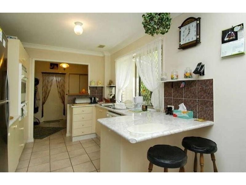 148 Ocean Parade, Burleigh Heads QLD 4220