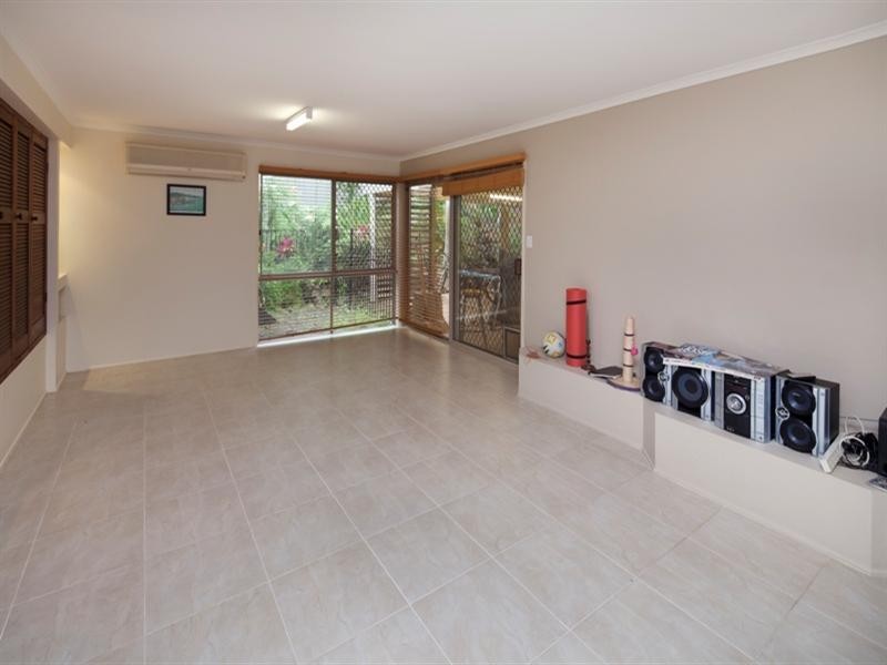 10 Wayville Place, Robina QLD 4226