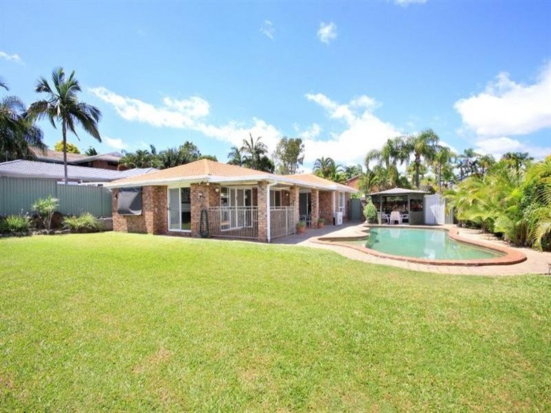 3 Eastwood Drive, Robina QLD 4226