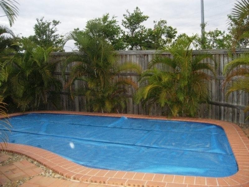 45 Lantau Crescent, Varsity Lakes QLD 4227