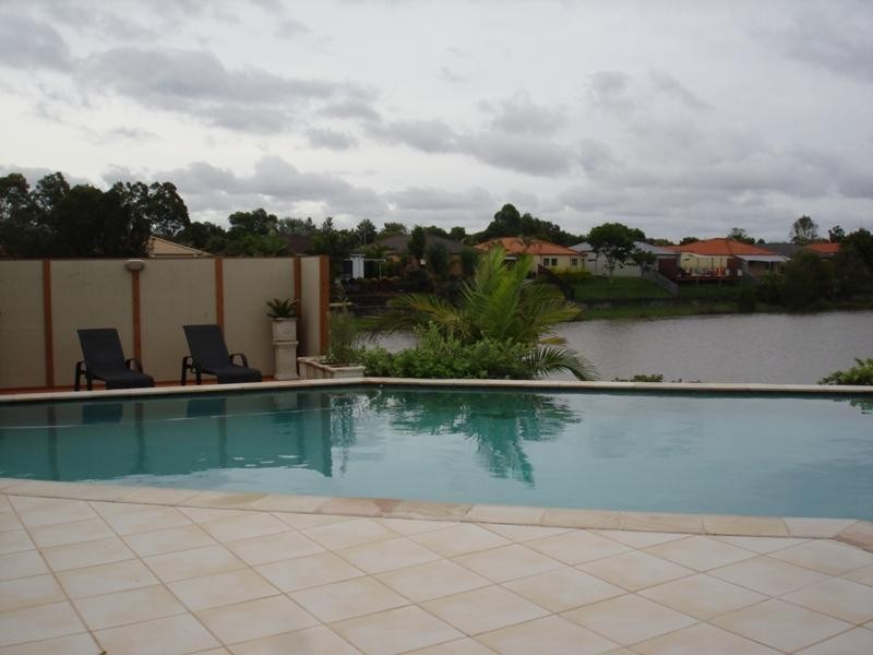 41 GARDENDALE Crescent, Burleigh Waters QLD 4220