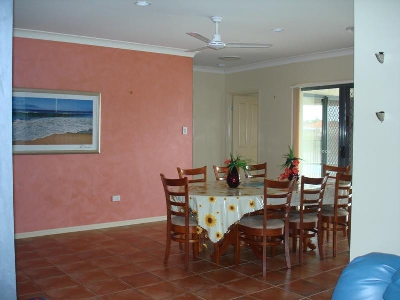 41 GARDENDALE Crescent, Burleigh Waters QLD 4220