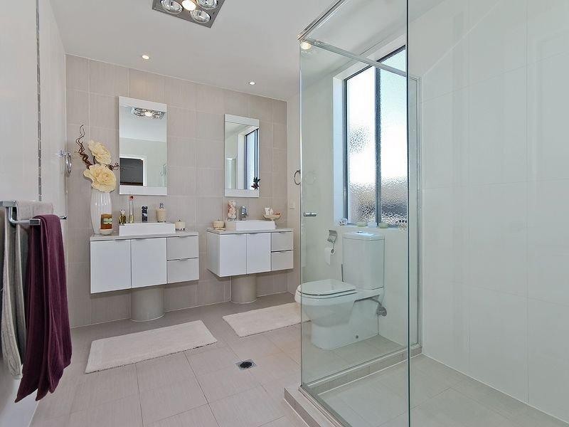 2/7 Saleya Drive, Varsity Lakes QLD 4227