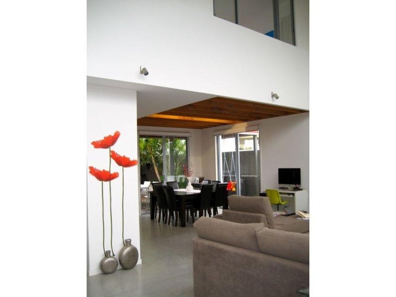 16 Watts Drive, Varsity Lakes QLD 4227