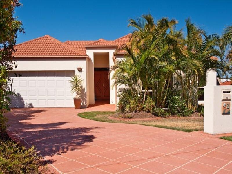 3 Acton Drive, Varsity Lakes QLD 4227