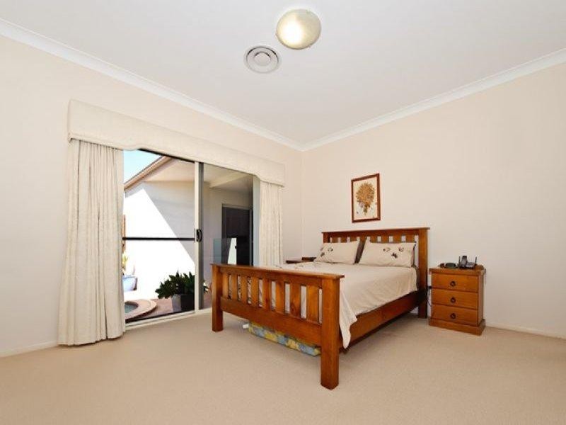 3 Acton Drive, Varsity Lakes QLD 4227