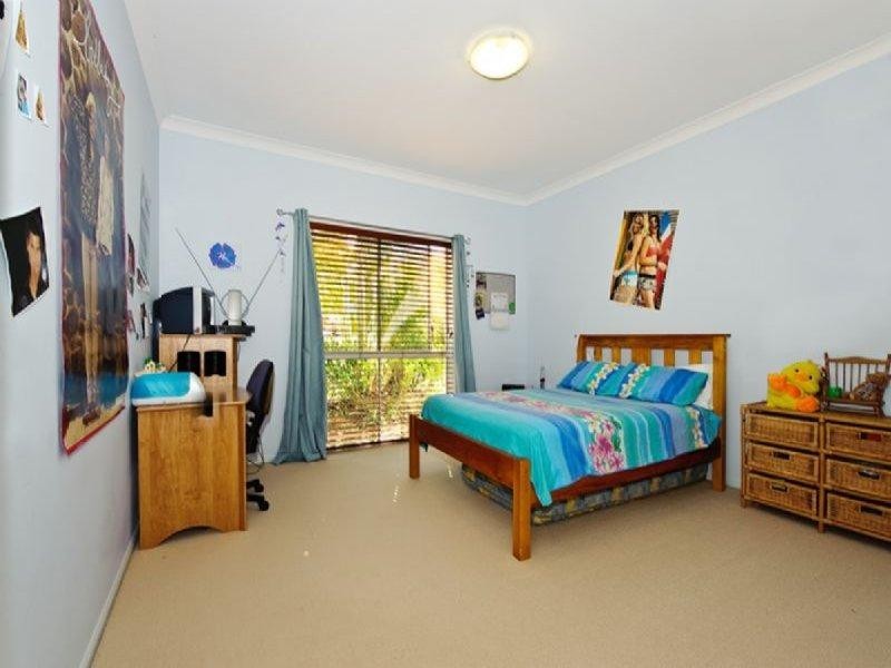 3 Acton Drive, Varsity Lakes QLD 4227