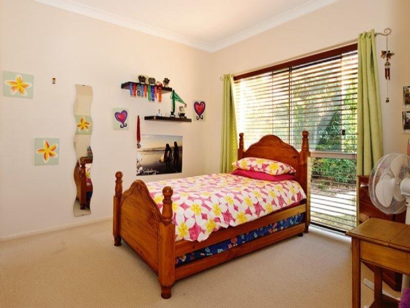 3 Acton Drive, Varsity Lakes QLD 4227