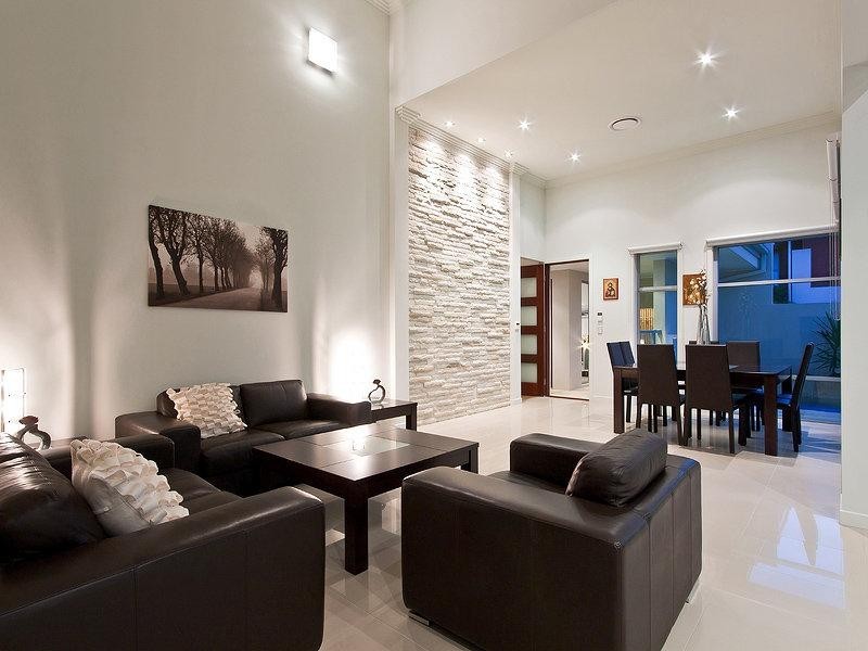 46 Azzurra Drive, Varsity Lakes QLD 4227