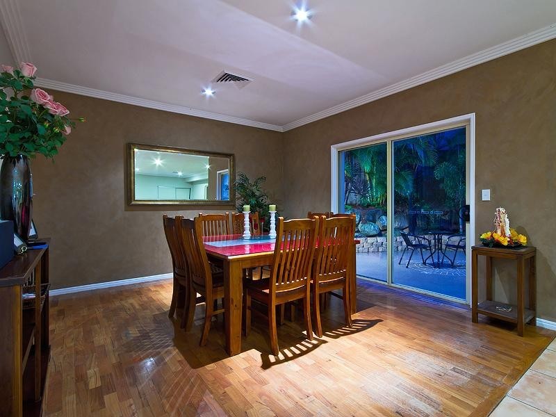 10 Hillridge Crescent, Varsity Lakes QLD 4227