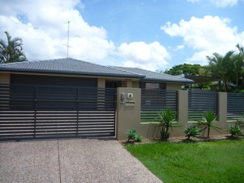 3 Ireby Court, Mermaid Waters QLD 4218