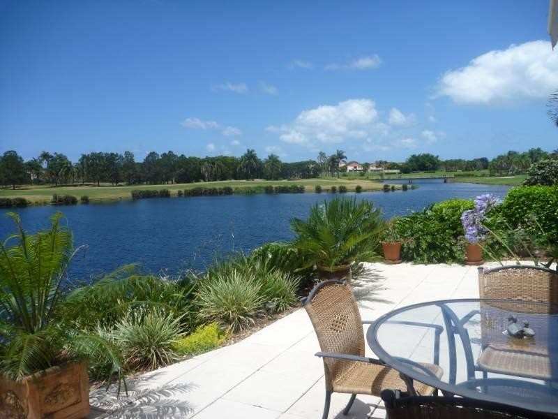 39/117 Palm Meadows Drive, Carrara QLD 4211