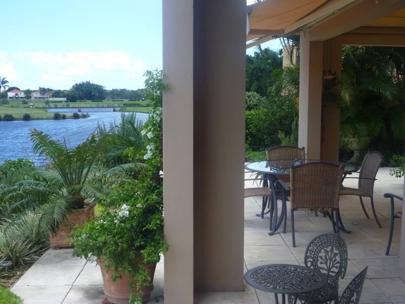 39/117 Palm Meadows Drive, Carrara QLD 4211