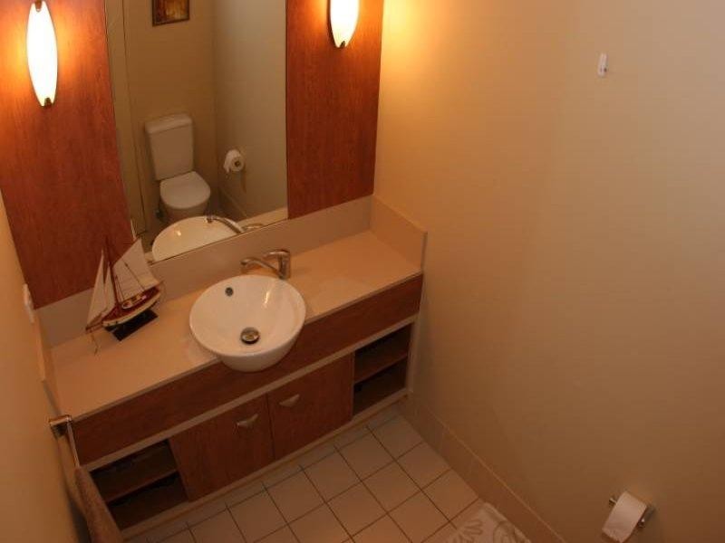 63/136 Palm Meadows Drive, Carrara QLD 4211