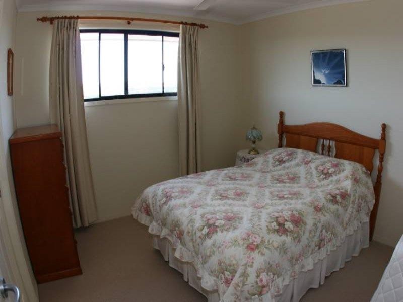 63/136 Palm Meadows Drive, Carrara QLD 4211