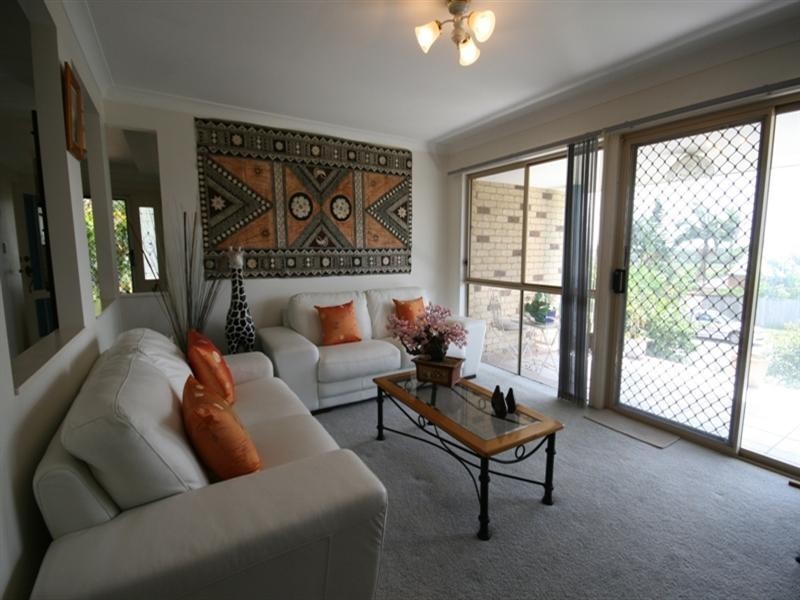 2 Alter Court, Merrimac QLD 4226