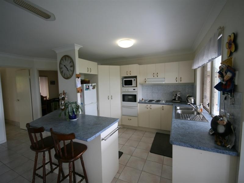 2 Alter Court, Merrimac QLD 4226