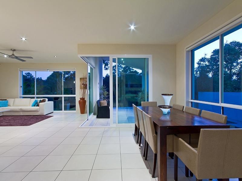 22 Meridien Avenue, Varsity Lakes QLD 4227