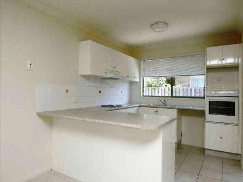 8 Tolai Court, Mudgeeraba QLD 4213