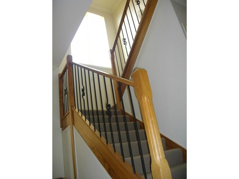 16 Blue Ridge Crescent, Varsity Lakes QLD 4227