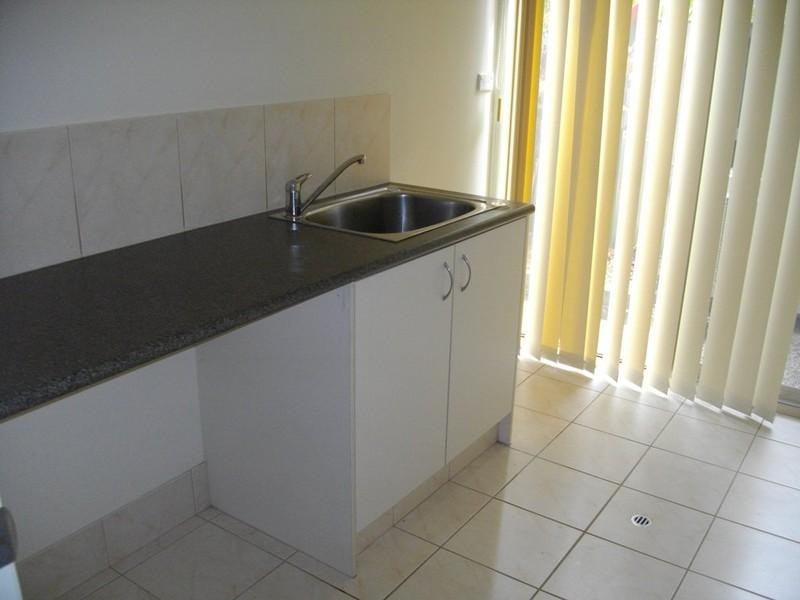 16 Blue Ridge Crescent, Varsity Lakes QLD 4227