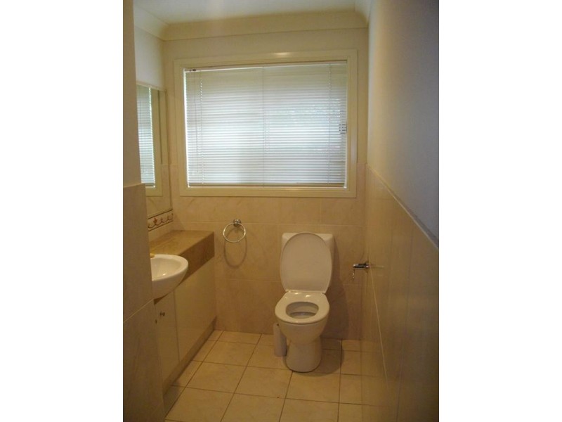 16 Blue Ridge Crescent, Varsity Lakes QLD 4227