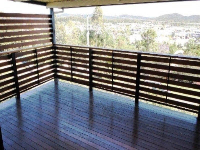 77 Paddington Drive, Carrara QLD 4211