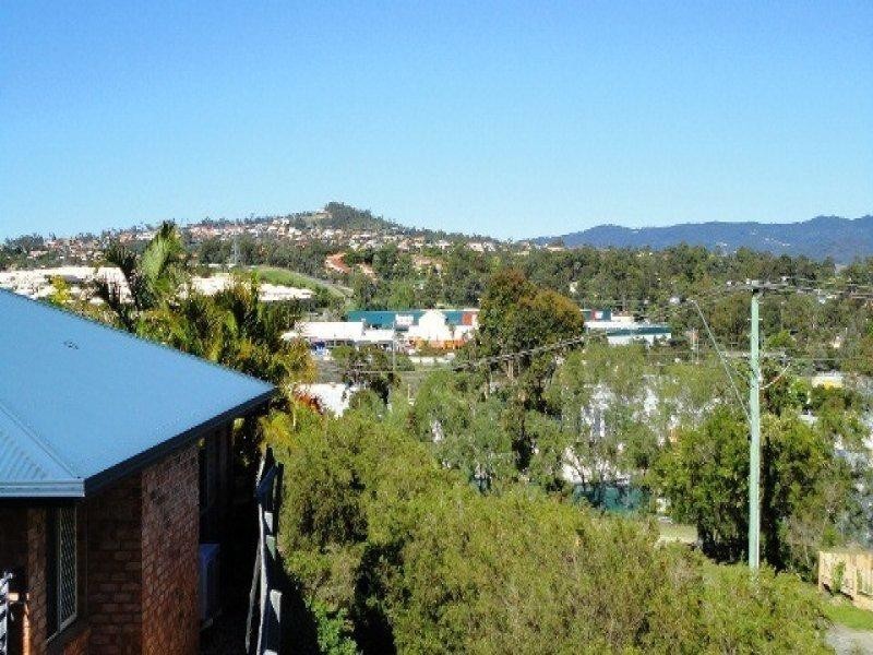 77 Paddington Drive, Carrara QLD 4211