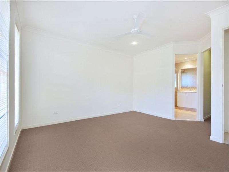 10 Caprice Street, Bonogin QLD 4213