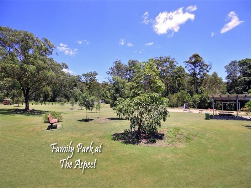 10 Caprice Street, Bonogin QLD 4213