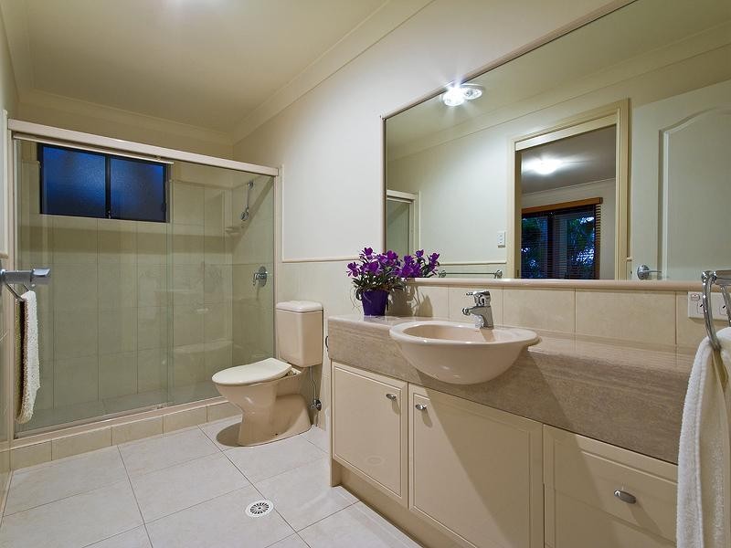 24 Marriott Way, Highland Park QLD 4211