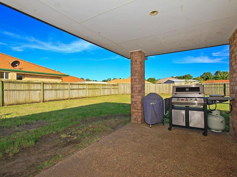 6 Hollyfern Court, Oxenford QLD 4210