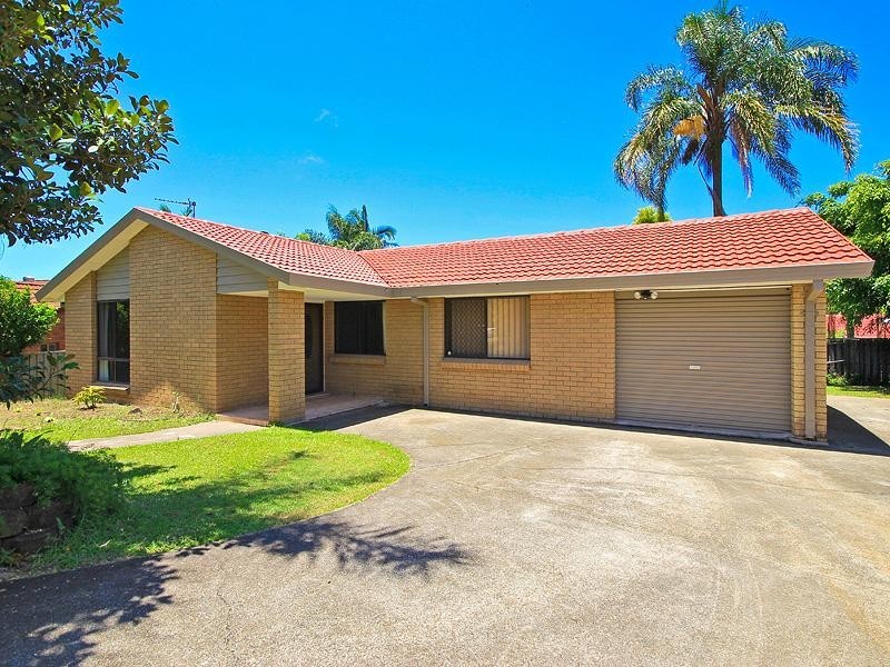 6 Dunhill Court, Carrara QLD 4211