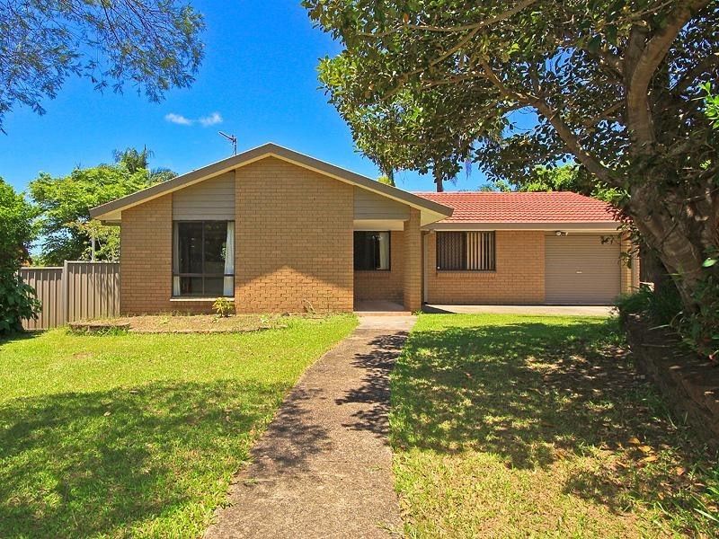 6 Dunhill Court, Carrara QLD 4211