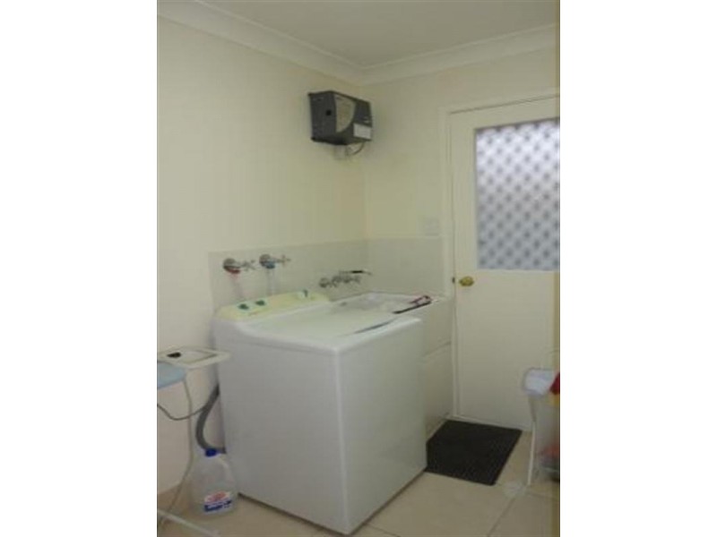 12/15 Hooker Boulevard, Broadbeach Waters QLD 4218