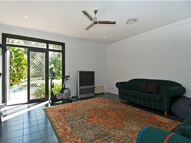 43 Glenaura Drive, Tallai QLD 4213