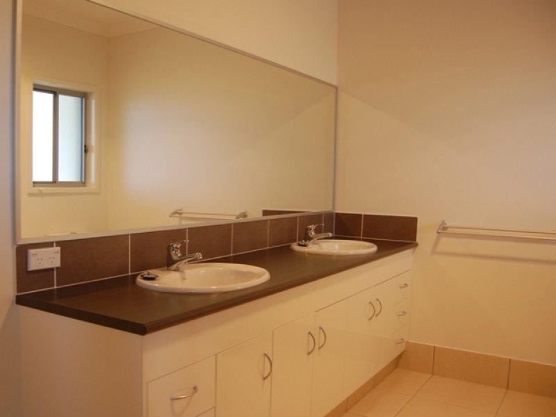 22 Everstar Steet, Reedy Creek QLD 4227