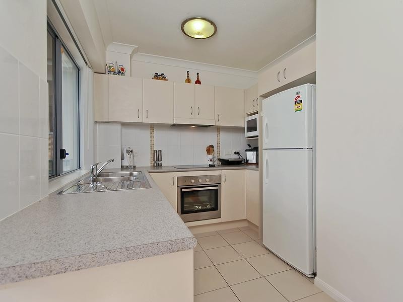 23/1 Hinterland Drive, Mudgeeraba QLD 4213